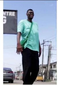 Nigerian tallest man dies