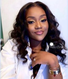 “Davido is lying. Chioma has competition,” Lady says, while watching Davido perform at a recent concert