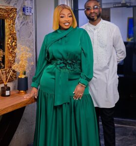 "St0p Ty!ng Your W0mb With Waist Trainer, Give Your Husband A Child"- Lady Calls Out Anita Joseph After She Celebrated 4th Wedding Anniversary (VIDEO)