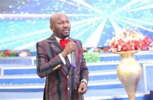"Staged...." - Netizens Reacts As Apostle Johnson Suleman Blessed A Youngman With 25 Million Naira During Churh Service (VIDEO)