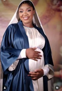 "I give praise to the Blessed Trinity and honour to our Mother Mary, who stood by me throughout."- Actress Ekene Umenwa & husband welcomes first child (VIDEO)