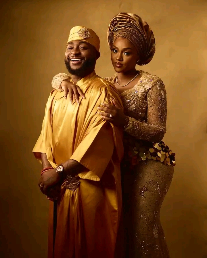 Davido and Chioma 