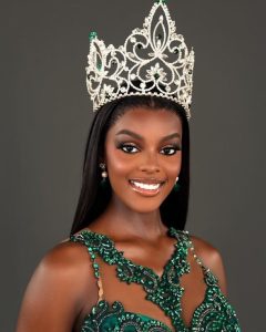  "Rejected By South Africa, Embraced By Nigeria" Chidinma Adetshina Becomes 1st Runner Up, Miss Universe Beating 123 Other Contestants (VIDEO/PHOTOS)